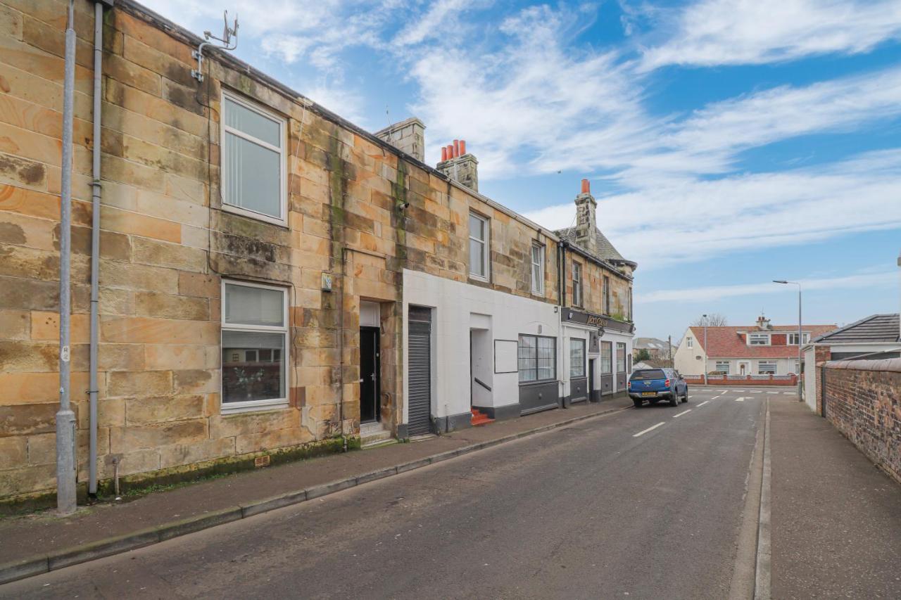 Cosy Ardrossan Apartment Exterior photo